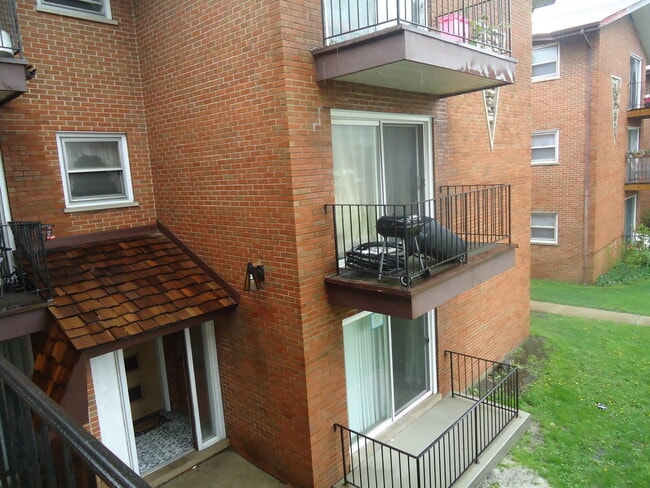 Photo - 7323 W 79th St Condo Unit B1