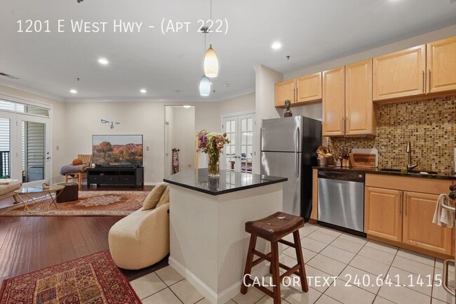 Photo - 1201 East-West Hwy