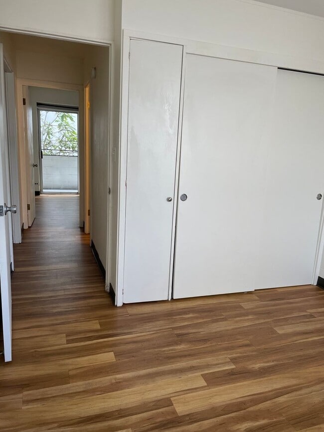 Photo - 2BD/1BA Apartment in Waikiki! NO PARKING Unit 204