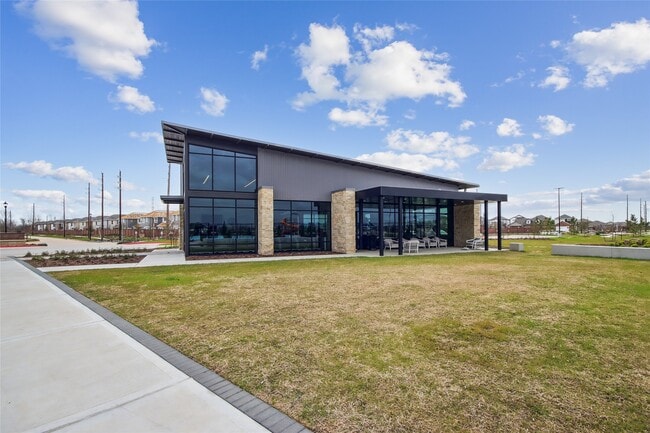 Photo - 2877 Grand Anse Dr