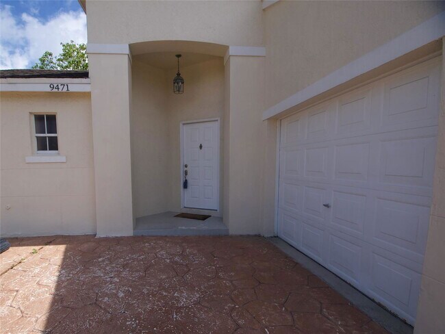 Photo - 9471 NW 52nd St