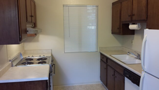 Building Photo - 834 Carlita Cir Unit A Rental
