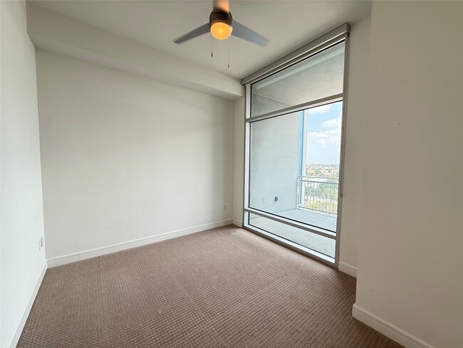 Photo - 3300 Main St Unit A3.703