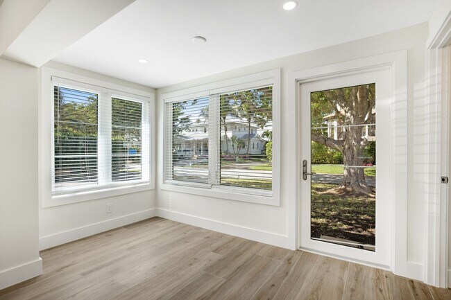 Photo - ** OLDE NAPLES ** 2 BED / 2 BATH - COMPLETELY REMODELED - PET OK! - ANNUAL RENTAL