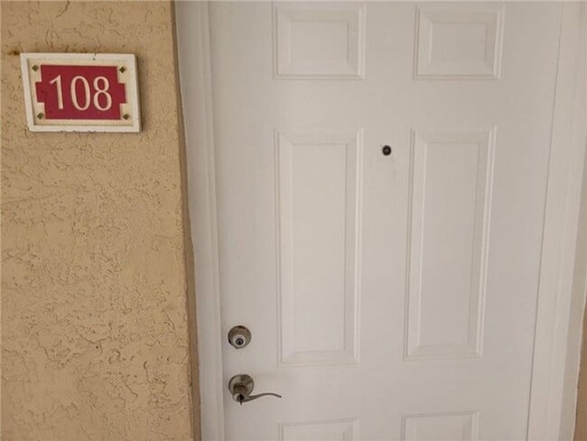 Photo - 5005 Wiles Rd