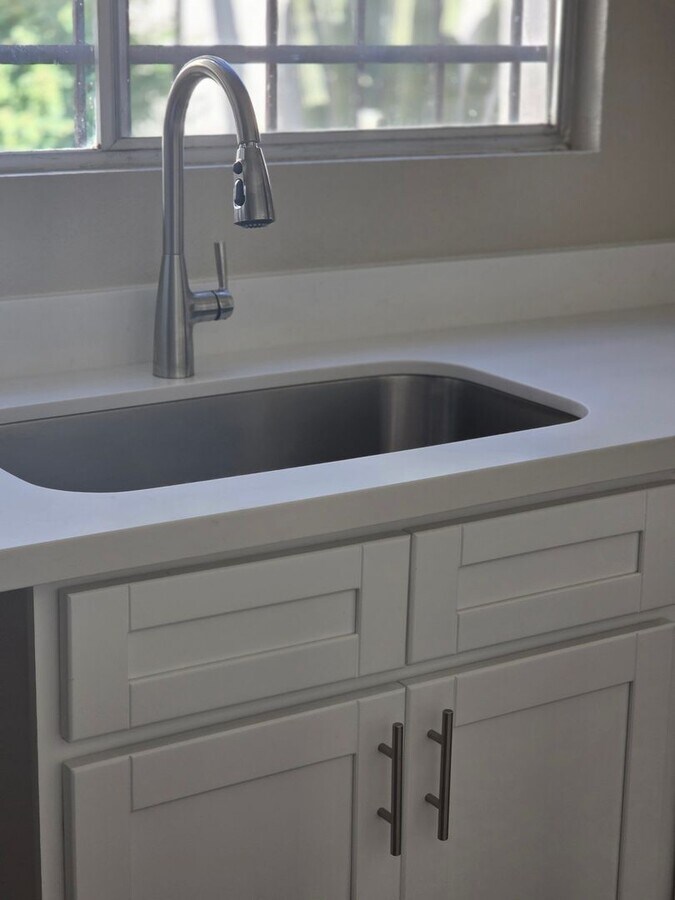 Photo - *JUST REMODELED* 2 bed 1 bath townhouse