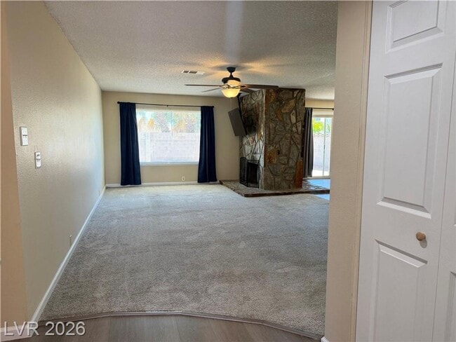 Photo - Beautiful 3BR Home with Double-Sided Fireplace & Huge Backyard