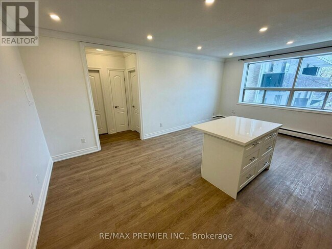 Photo - 112 St Joseph's Dr Unité 203