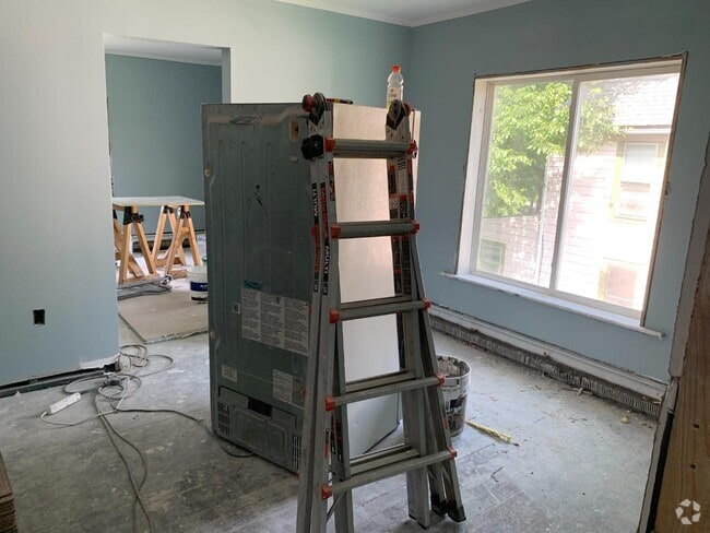 Building Photo - 420 Emmet St Rental