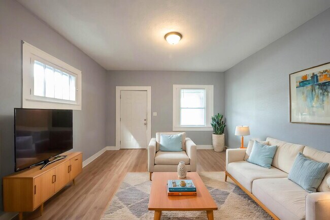 Photo - "Charming 3-Bedroom Duplex Retreat on North Capitol Avenue – 1,176 Sq Ft of Comfort in Indianapol...