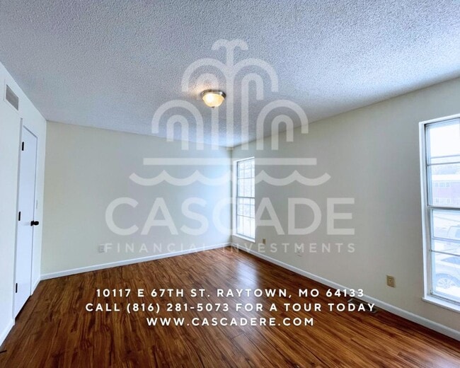 Photo - 10117 E 67th St