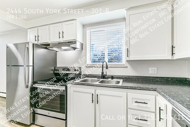 Photo - 2444 S York St Unit 301-R