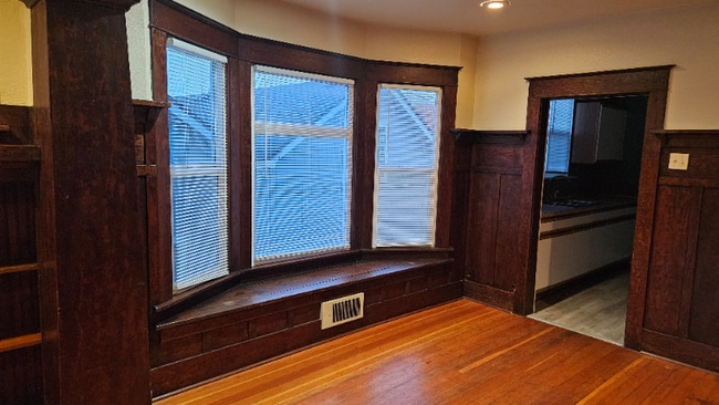 Photo - 805 S Ainsworth Ave Unit A