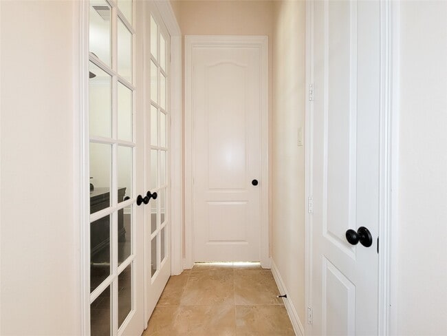 Photo - 2822 Ember Pass Ln