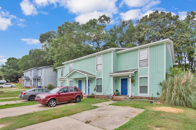 Photo - 5902 Aftonshire Dr