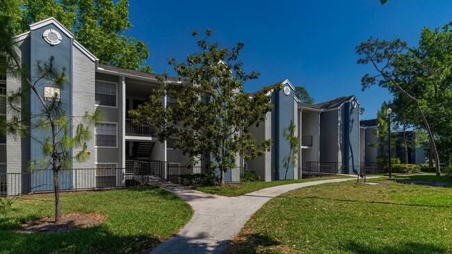 Boca Vista Apartments