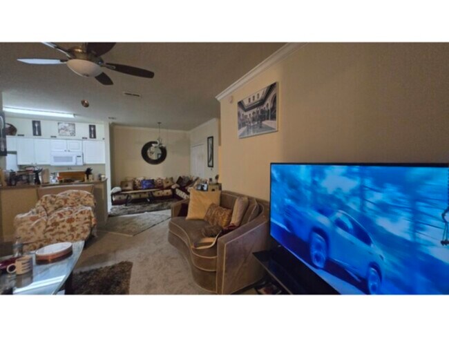 Photo - 1 bedroom 1 bathroom condo w/DEN