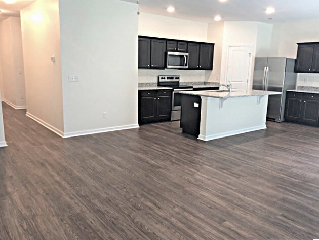 Photo - 198 Orion Way