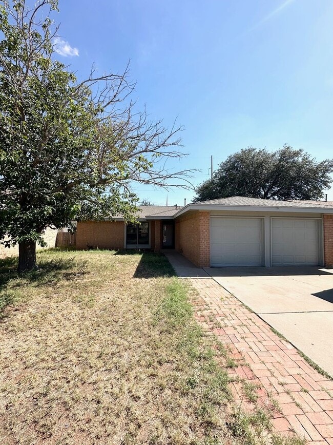 3 Bed 2 Bath Fully Remodeled! - 3 Bed 2 Bath Fully Remodeled!