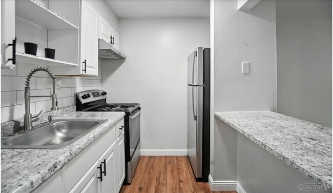 Building Photo - 506 Main St Unit 3 Rental