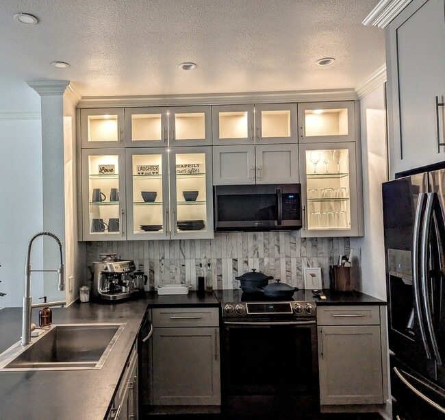 Photo - 4414 Cedar Springs Rd Unit Tribeca