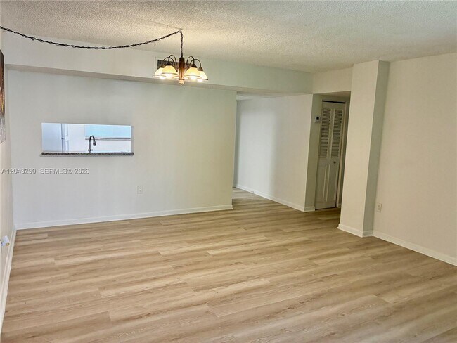Photo - 8420 SW 133rd Avenue Rd Unit 422