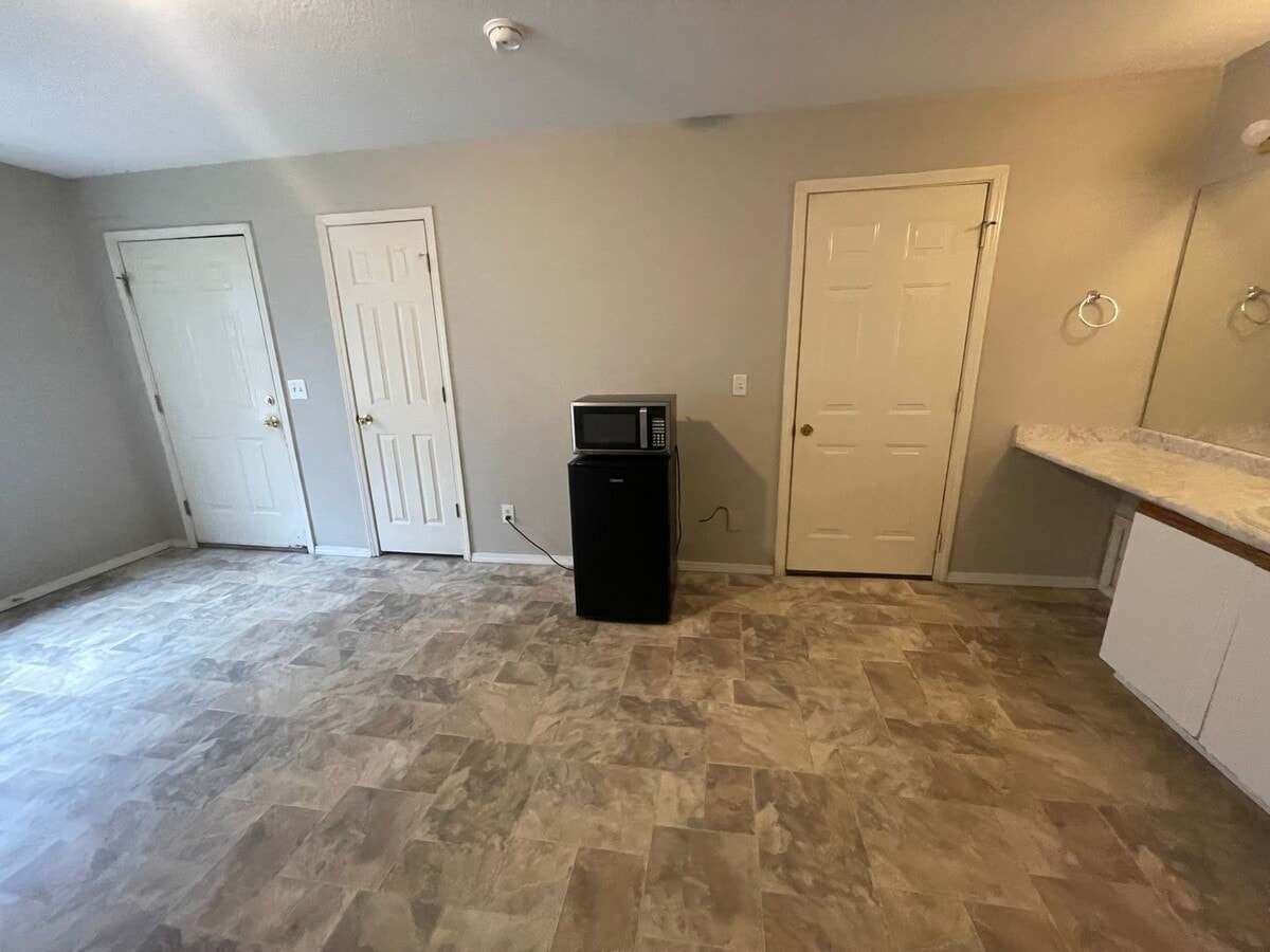 Photo - Club (D-04) Unit Club D-4M