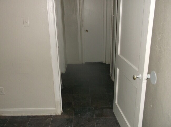 Photo - 1439 Semmes St