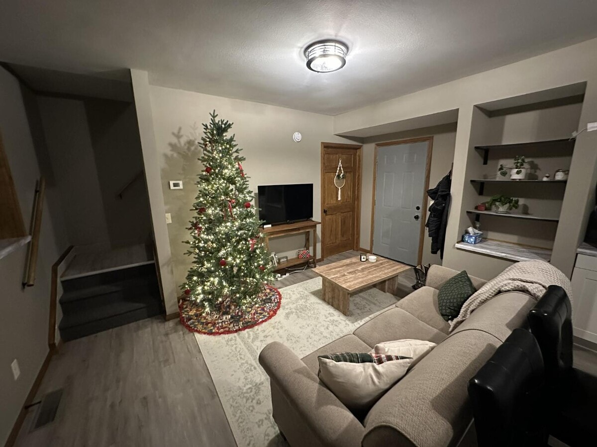 Photo - 118 N Wisconsin St