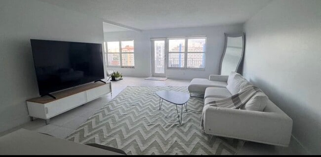 Photo - 3000 E Sunrise Blvd Unit 17F