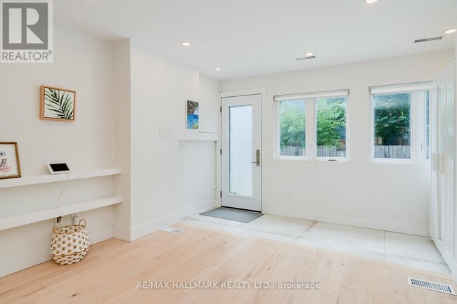 Photo - 37 Craven Rd