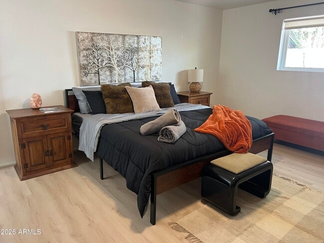 Photo - 6802 N 26th St