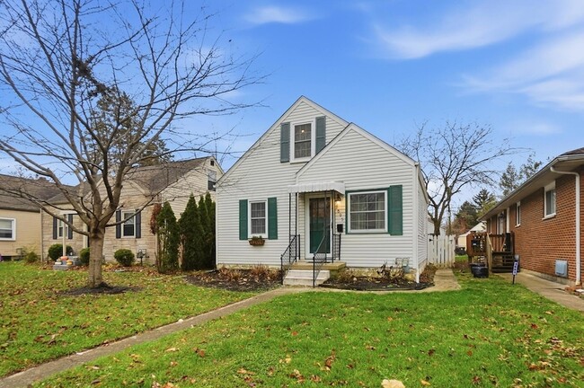 Photo - 2695 Bellwood Ave