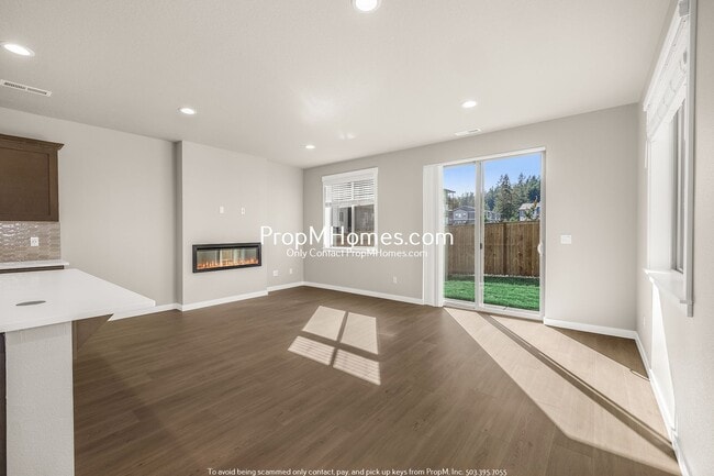 Photo - 11269 SE Pleasant Vly Pkwy