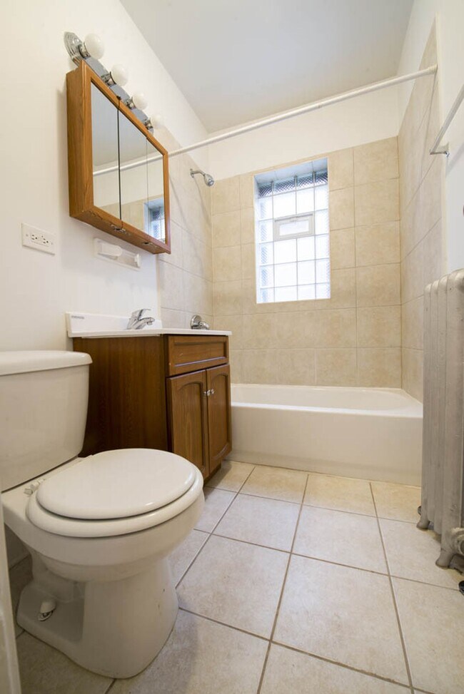 Photo - 11111 S Vernon Chicago, IL 60628