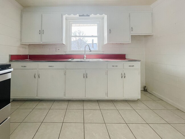 Photo - Basement Space