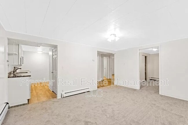Photo - 768 S Krameria St