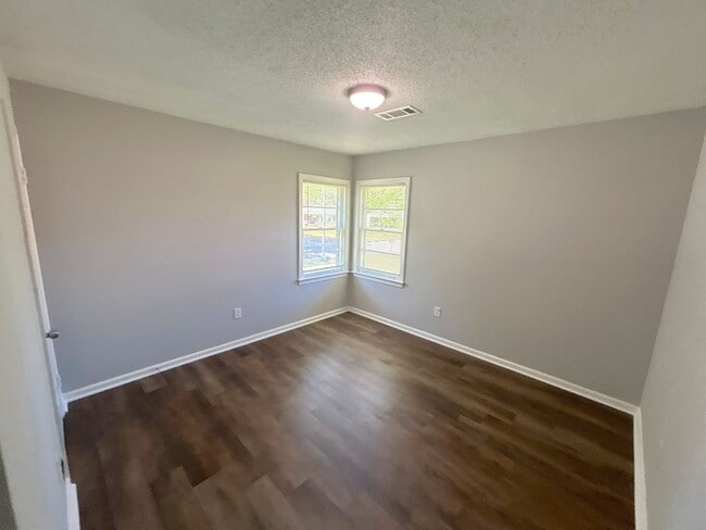 Photo - 3430 Shiloh Dr