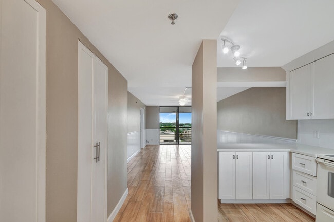 Photo - 4640 Lucerne Lakes Blvd W Unit 502