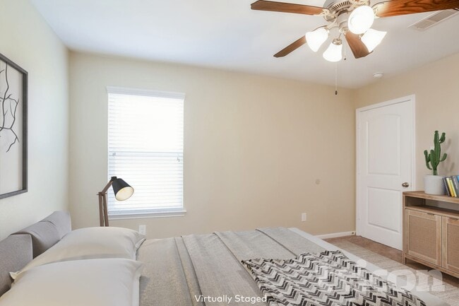 Photo - 680 Totem Trail Dr