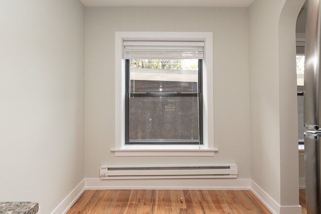 Photo - 564 W Arlington Pl Unit A02W