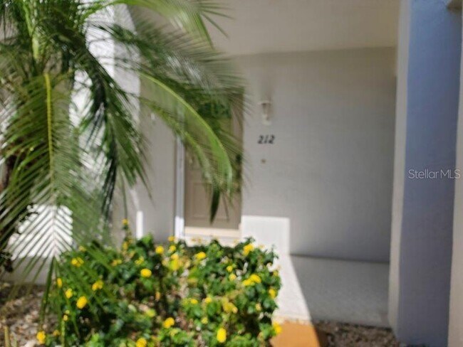 Photo - 130 Breakers Ct Unit 212