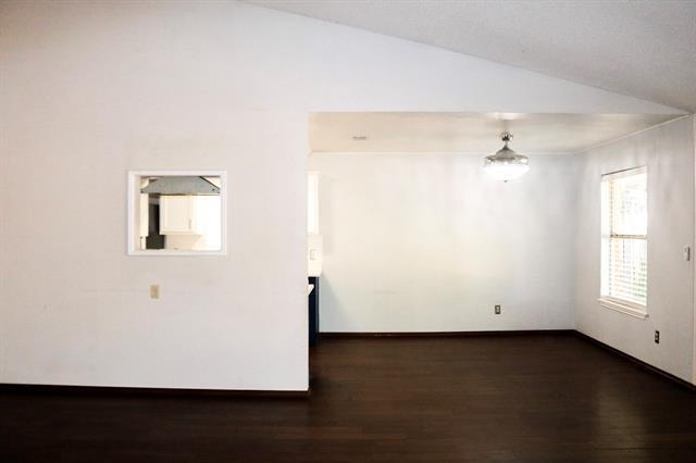 Photo - 6205 Maple Springs Dr