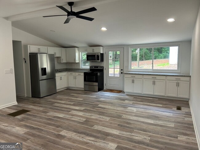 Photo - 111 Dogwood Cir