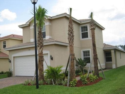Photo - 10414 Spruce Pine Ct House