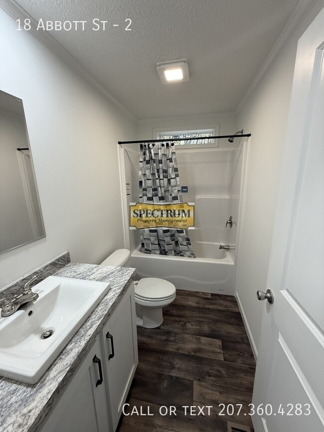 Photo - 18 Abbott St Unit 2