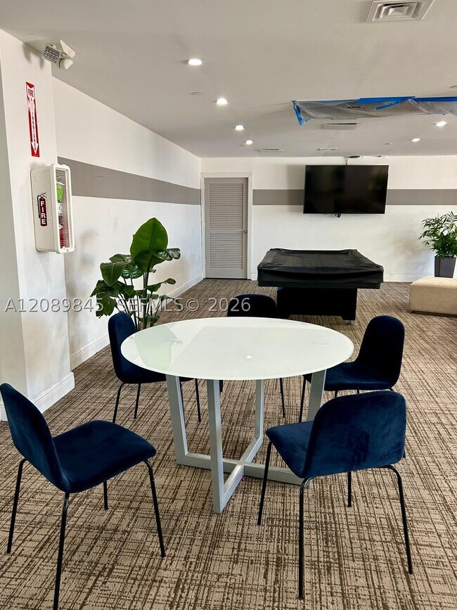 Photo - 10350 W Bay Harbor Dr Unit 9H