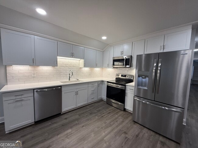 Building Photo - 2023 Moores Ford Rd