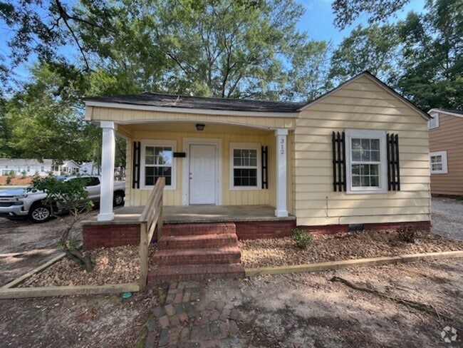 Building Photo - 312 Charlotte Ave Rental