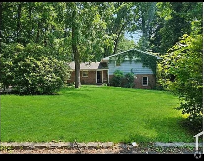 Building Photo - 719 Cheviot Dr Rental